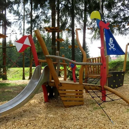 Sykovec Karavan Hobik База отдыха